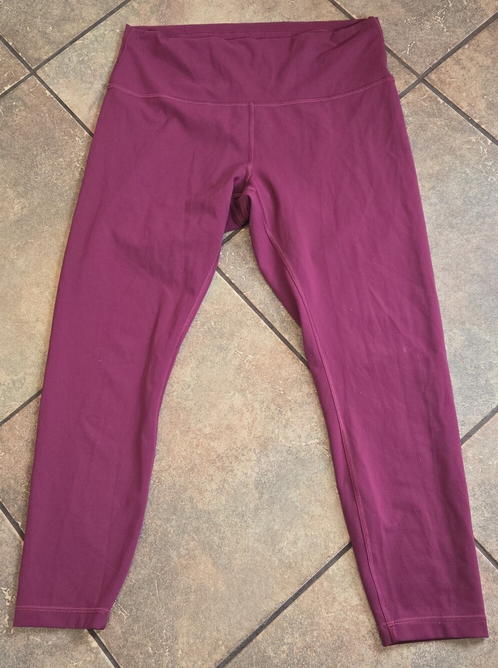 Lululemon Wunder Train High-Rise Tight 25" Cassis Burgundy Everlux Leggings 14